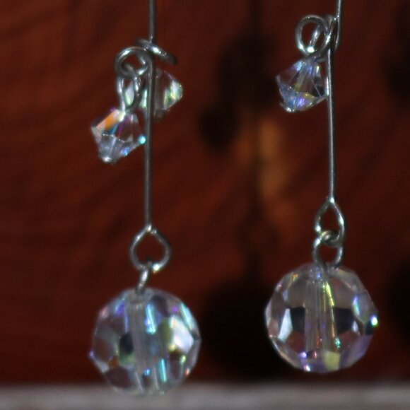 NEW Clear Multi Crystal Drop Earrings - Picture 2 of 3
